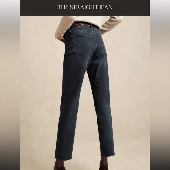 NWT Banana Republic Straight Jean - size 30 - Picture 2 of 8